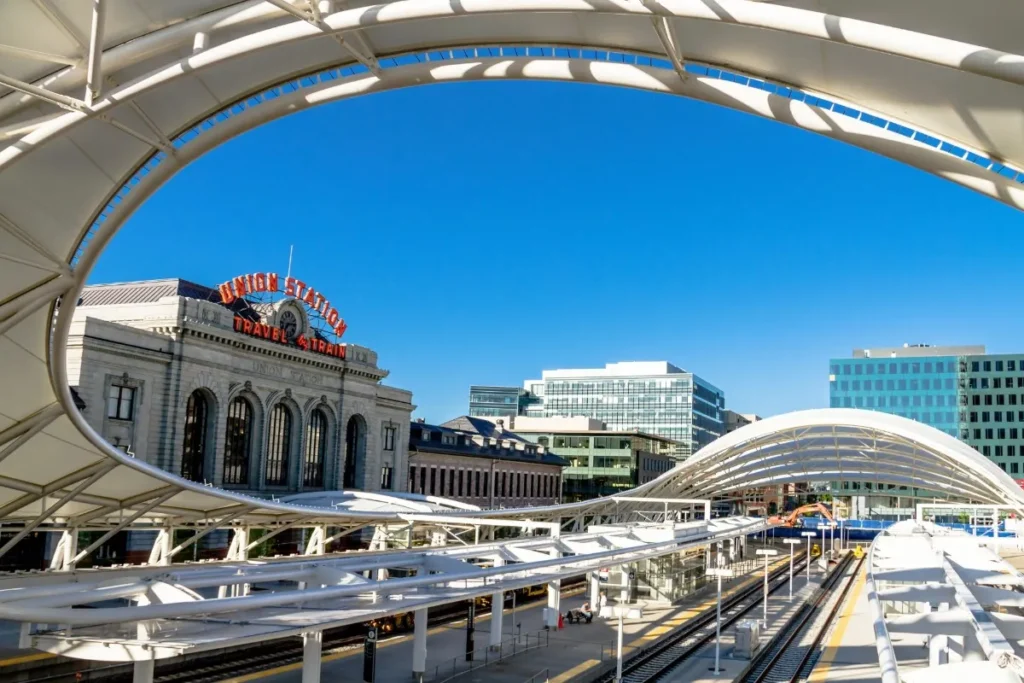 Union Station: Eat, Drink, and Soak in the Vibes